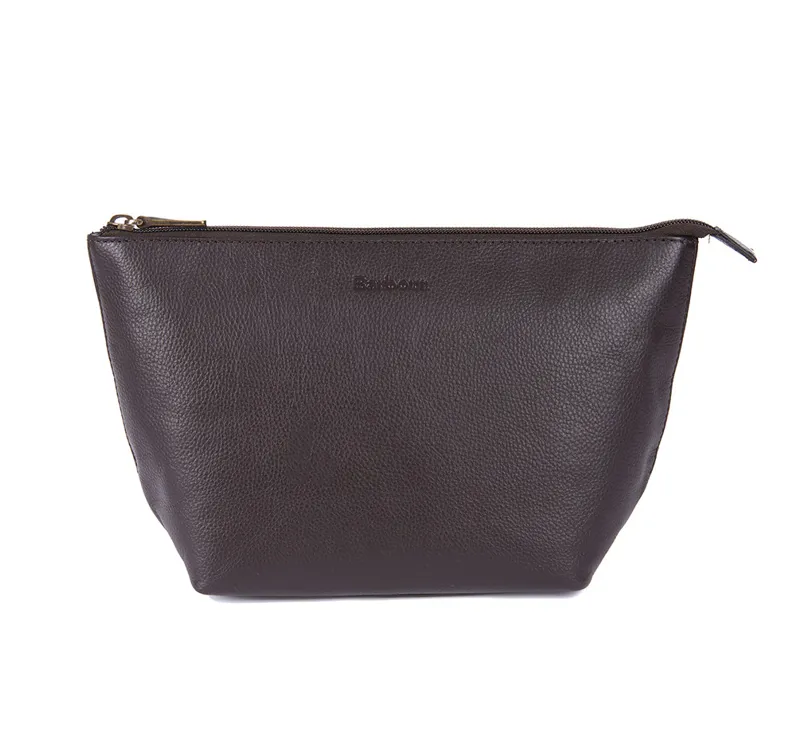 Barbour Kilnsey Leather Washbag in Brown/Classic