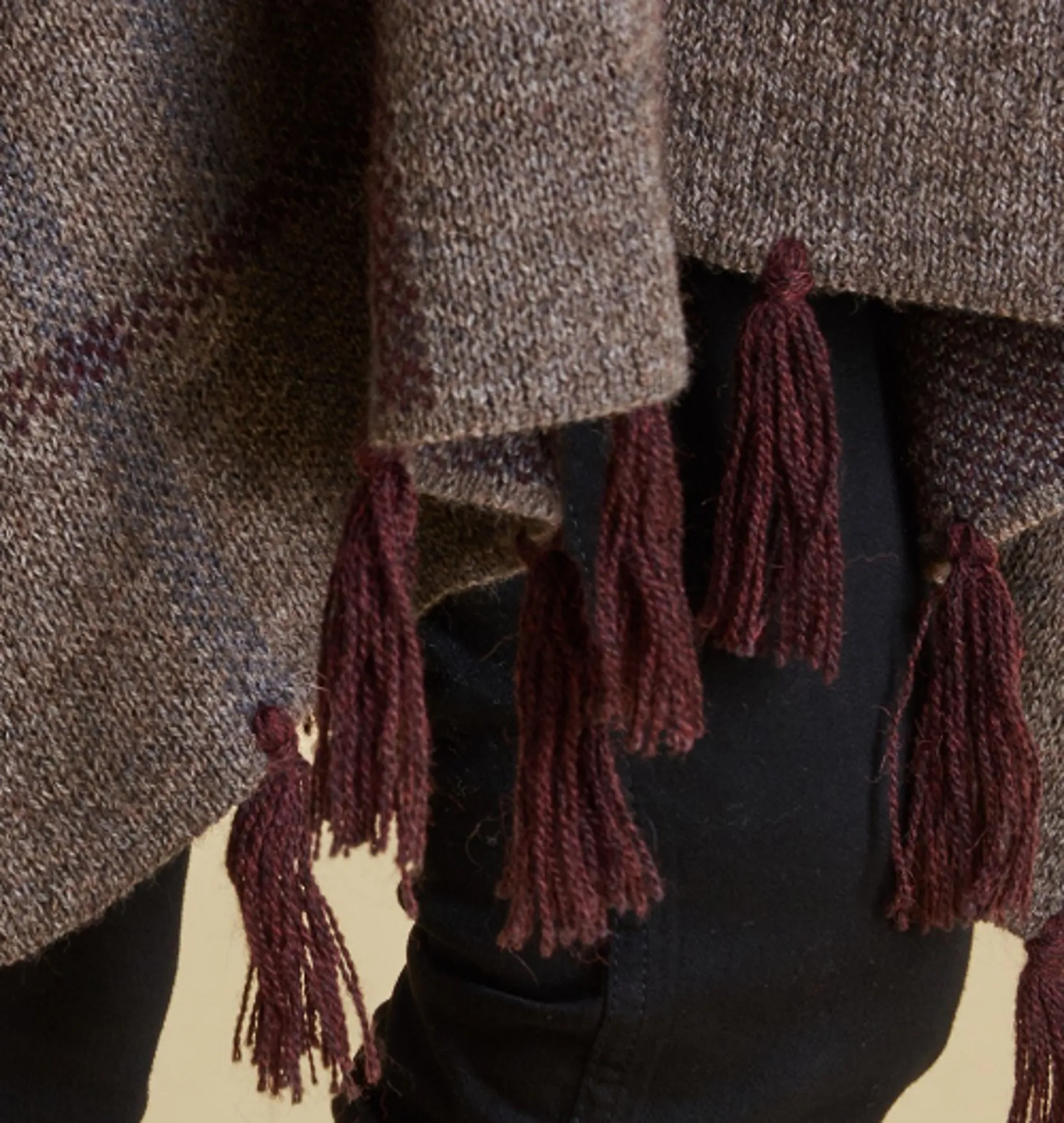 Barbour Nebit Cape in Mocha