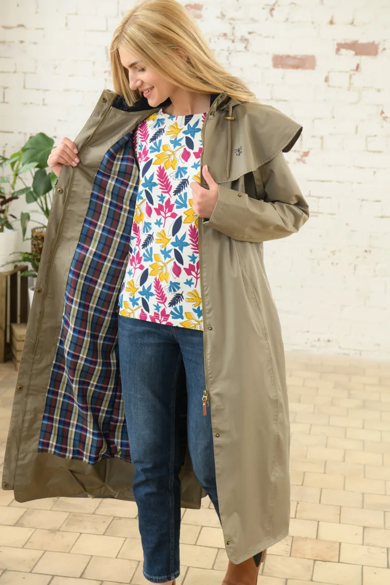 Lighthouse Outback Coat in Fawn-3