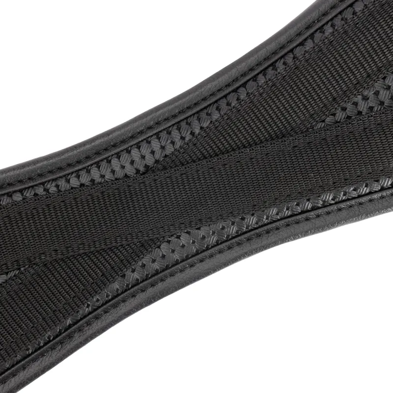 Arma Anti-Chafe Contour Girth in Black-2