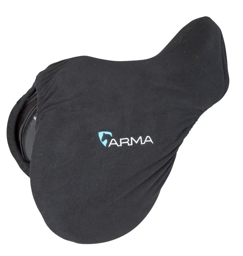 Arma Fleece Saddle Cover in Black