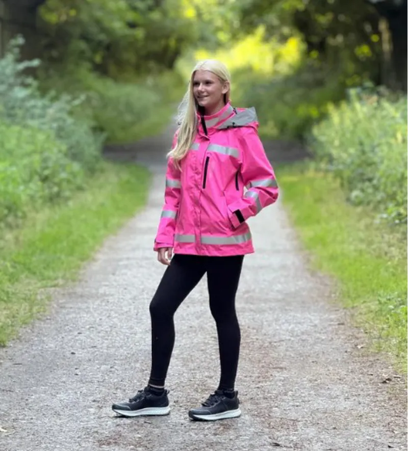 Reincoat Air Adult Hi-Vis in Pink-3