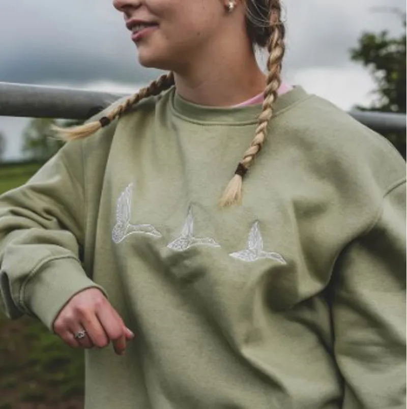 The Country Duck Co Bantam Sweatshirt in Light Olive