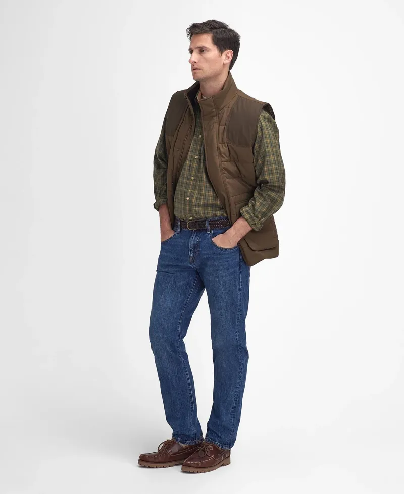 Barbour Bradford Tattersall Gilet in Dark Sand-2