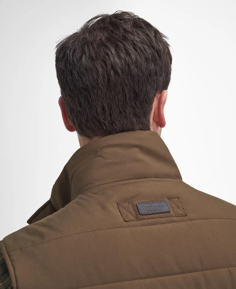 Barbour Bradford Tattersall Gilet in Dark Sand-6