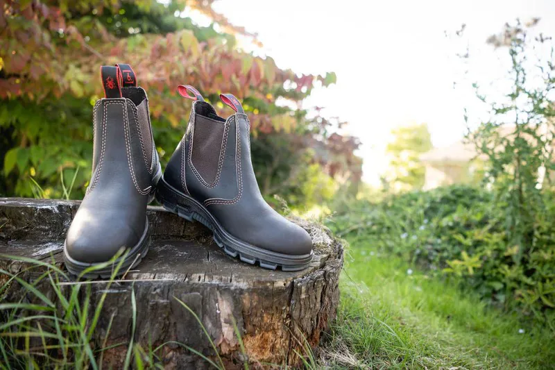 Redback Soft Toe Boots in Brown-3