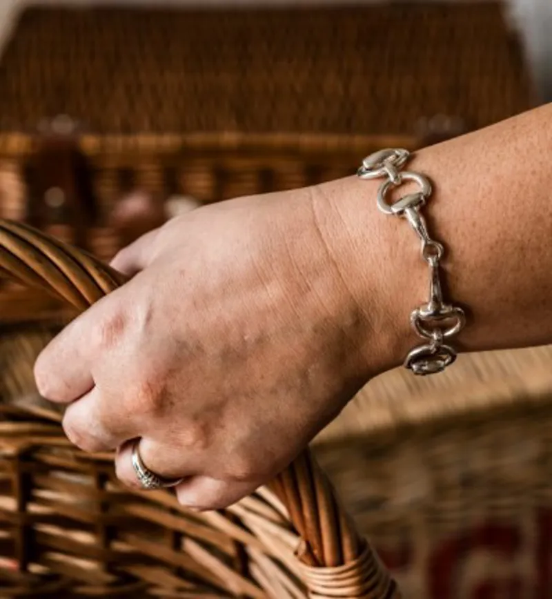 Hiho Classic Sterling Silver Snaffle Bracelet-1