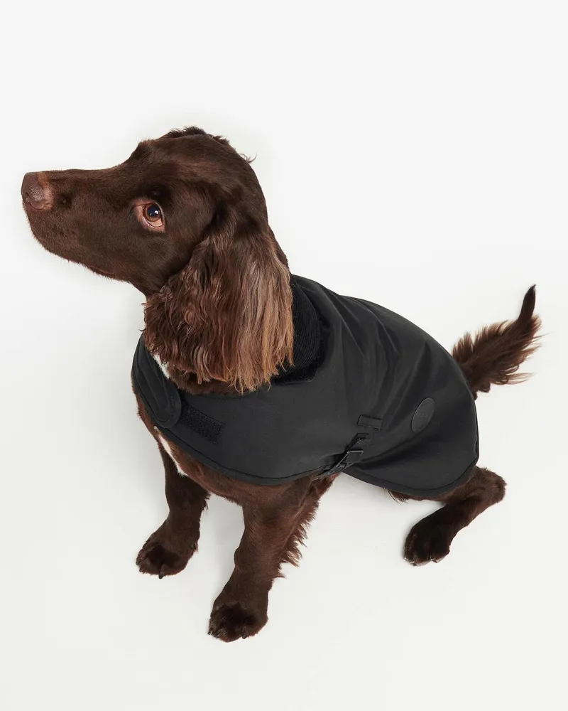 Barbour Dog Coat Matt Wax in Black-2