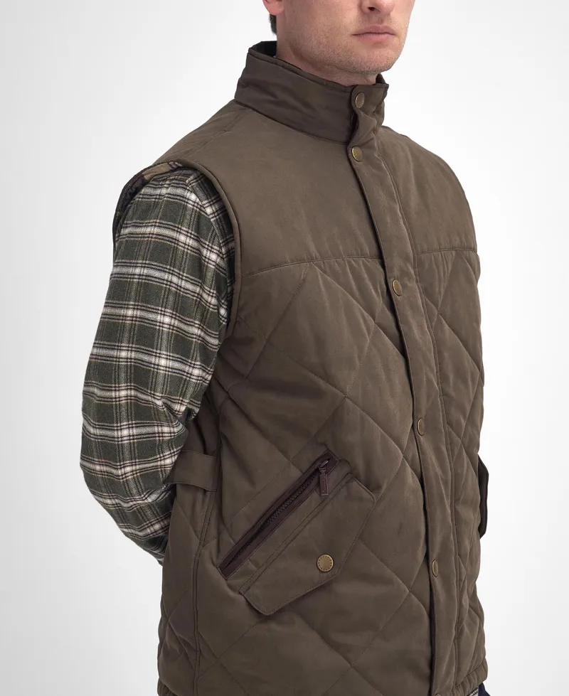 Barbour Elter Quilted Gilet in Olive-4