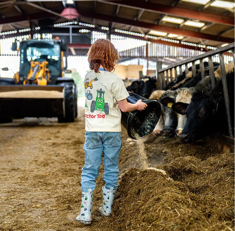 Tractor Ted Farm Fun T-shirt-5