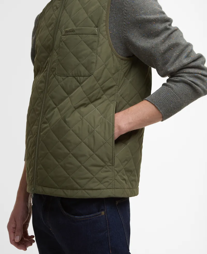 Barbour Filey Ultralight Gilet in Fern-3