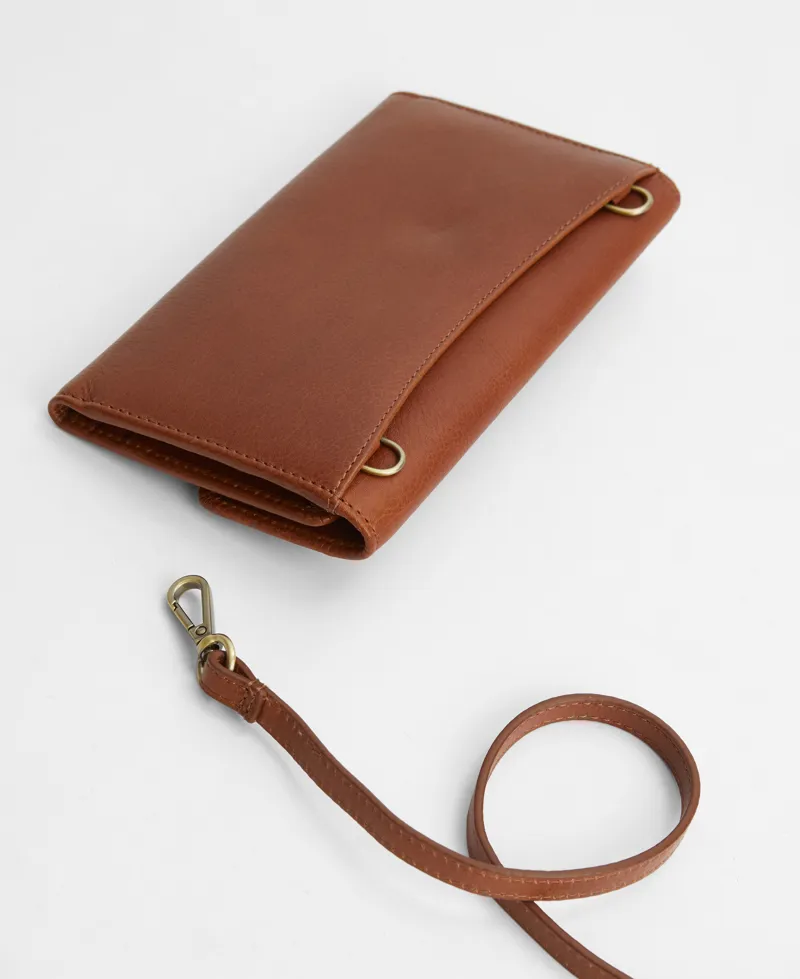 Barbour Isla Travel Purse in Brown-4