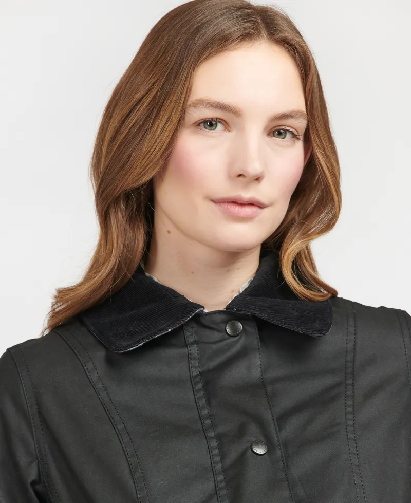 Barbour Ladies Belsay Wax Jacket in Black-4