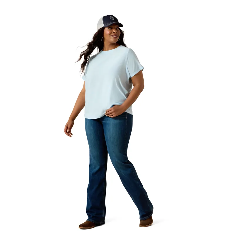 Ariat Laguna Logo T-shirt in Nantucket Breeze-1