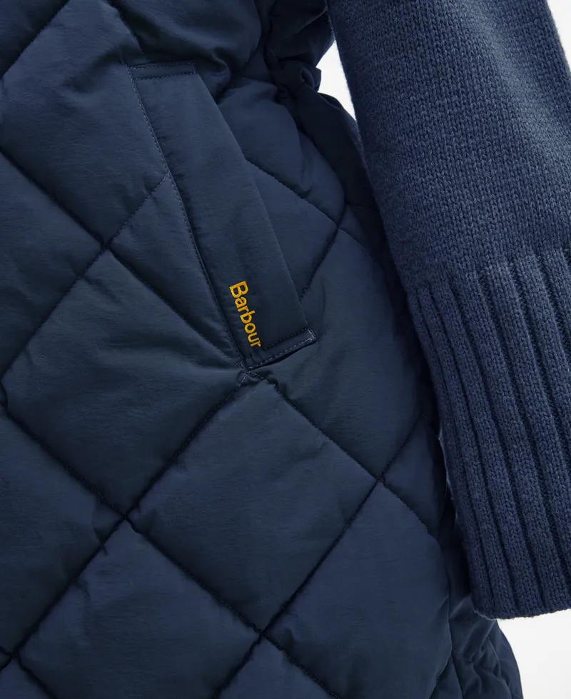 Barbour Leverton Gilet in Navy-3