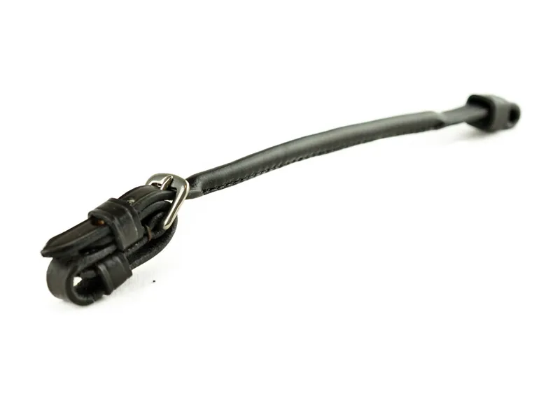 Dever Ascot Rolled Lip Strap-1