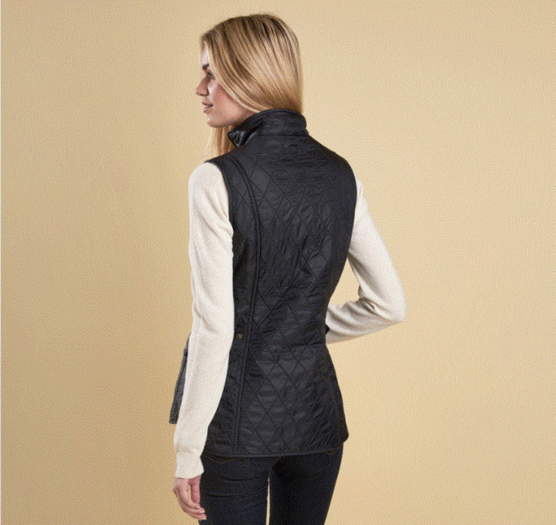 Barbour Wray Gilet in Black-2